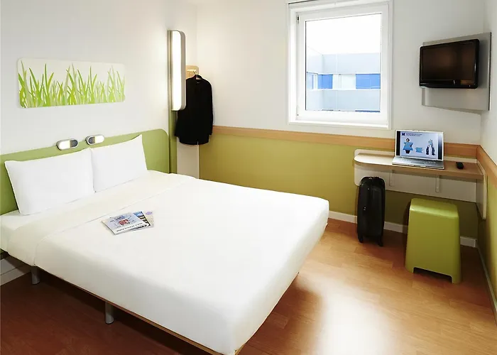 Отель Ibis Budget Lyon Eurexpo 2*