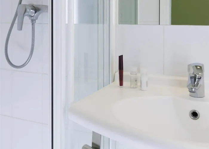 Отель Ibis Budget Lyon Eurexpo 2*